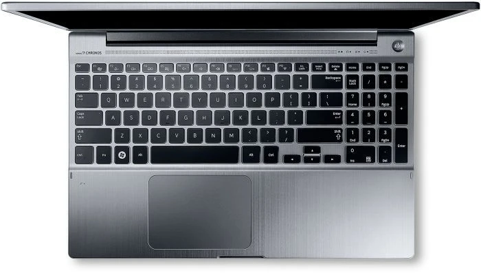 Samsung 700Z5C, Core i5-3210M, 8GB RAM, 16GB SSD, 1TB HDD, GeForce GT 640M, DE