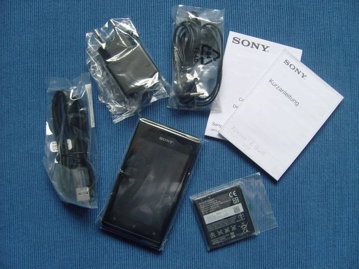 Sony Xperia E schwarz