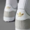 adidas Gazelle Spikeless grey two/cloud white/gold metallic Vorschaubild