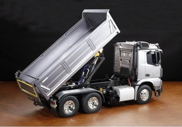 Tamiya MB Arocs 3348 Hinterkipper 3-Achs