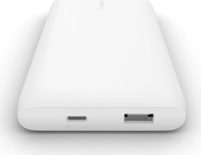 Belkin BoostCharge USB-C PD Powerbank 10K mit USB-C-Kabel weiß