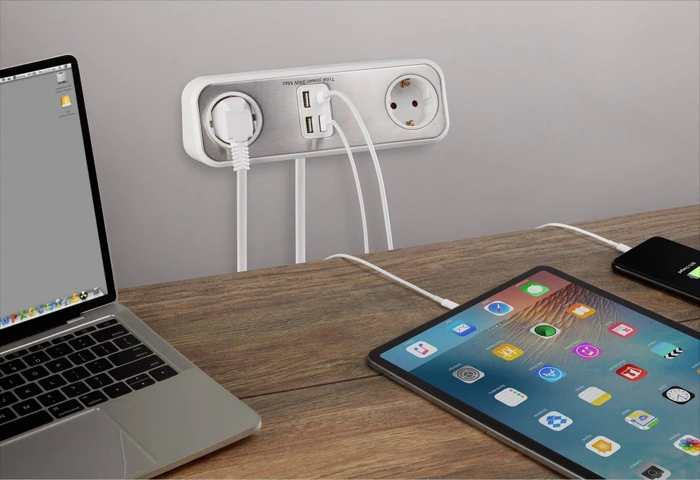 Sygonix Steckdosenleiste, 2-fach, 4x USB, 1.4m, weiß/silber