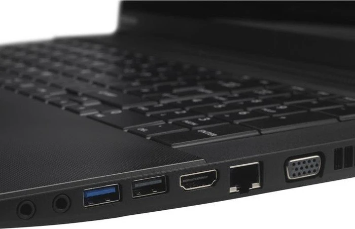 Toshiba Satellite C70D-B-307, schwarz, E1-6010, 4GB RAM, 1TB HDD, DE