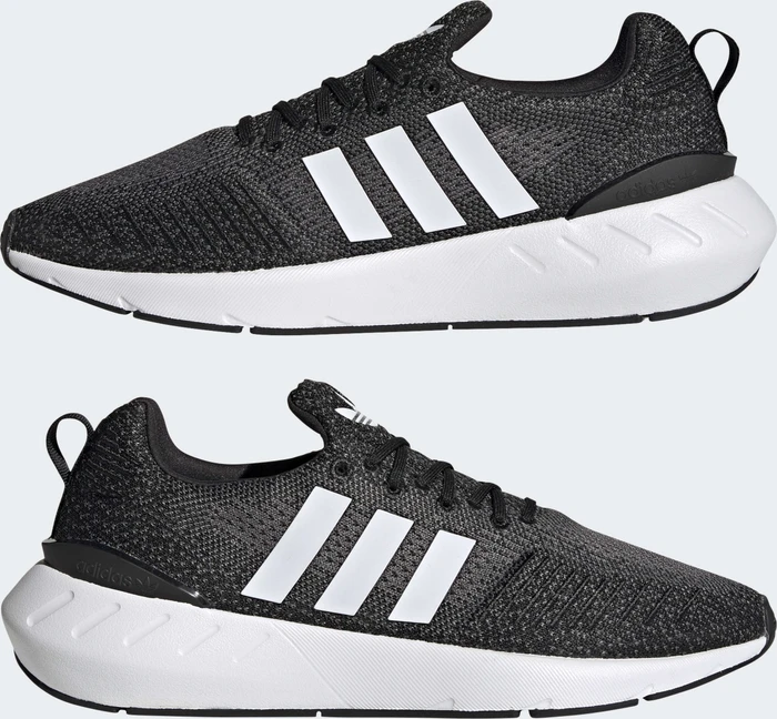 adidas Swift Run 22 core black/cloud white/grey five