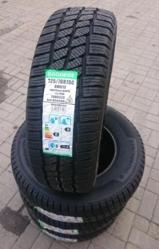 Goodride SW613 225/70 R15C 112/110R