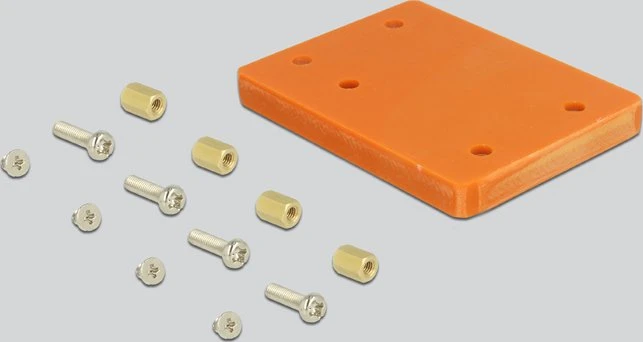 DeLOCK Mini SAS HD SFF-8643 auf NVMe Adapter mit Befestigungsplatte