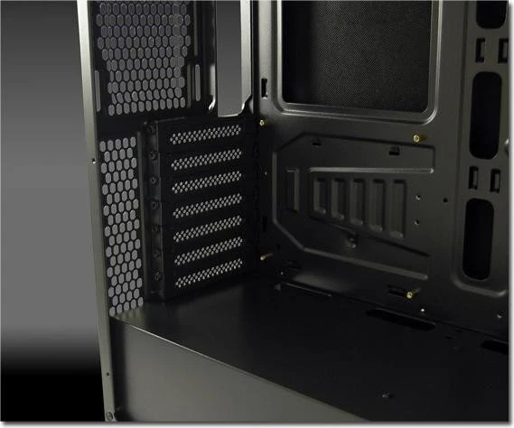 LC-Power Gaming 983B Silent Interceptor, schallgedämmt
