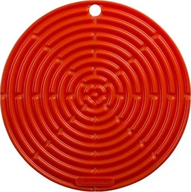 Le Creuset Topflappen rund 20cm ofenrot