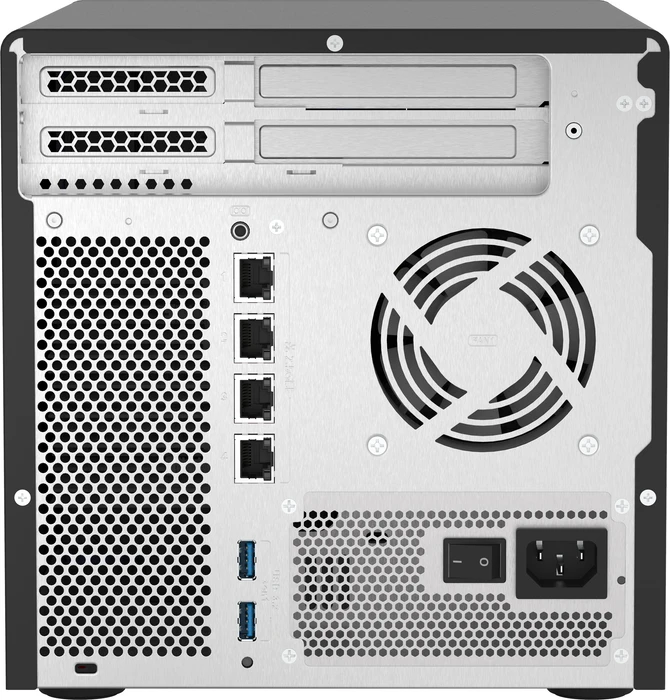 QNAP QuTS hero TS-h686-D1602-8G, 8GB RAM ECC, 4x RJ-45 2.5GBase-T, 3x USB-A 3.0