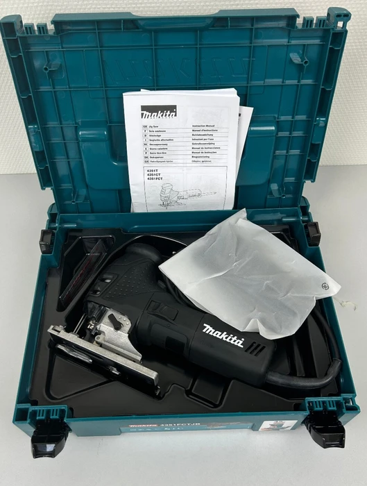 Makita 4351FCTJB Elektro-Pendelhubstichsäge inkl. MAKPAC