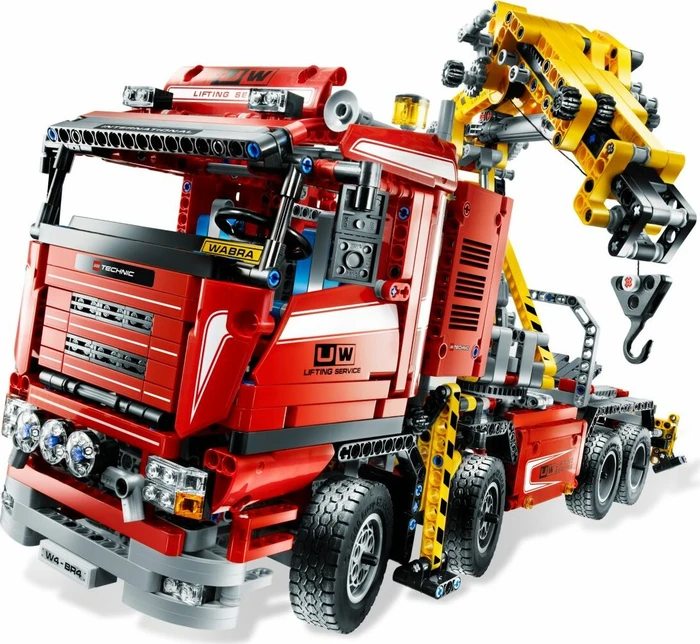 LEGO Technic - Truck mit Power Schwenkkran