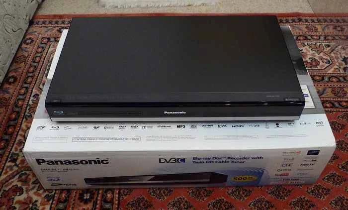 Panasonic DMR-BCT720 schwarz