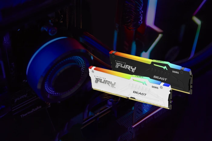 Kingston FURY Beast RGB weiß UDIMM 64GB Kit, DDR5-6000, CL30-36-36, 2RX8