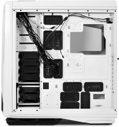 NZXT Phantom 820 weiß, Acrylfenster