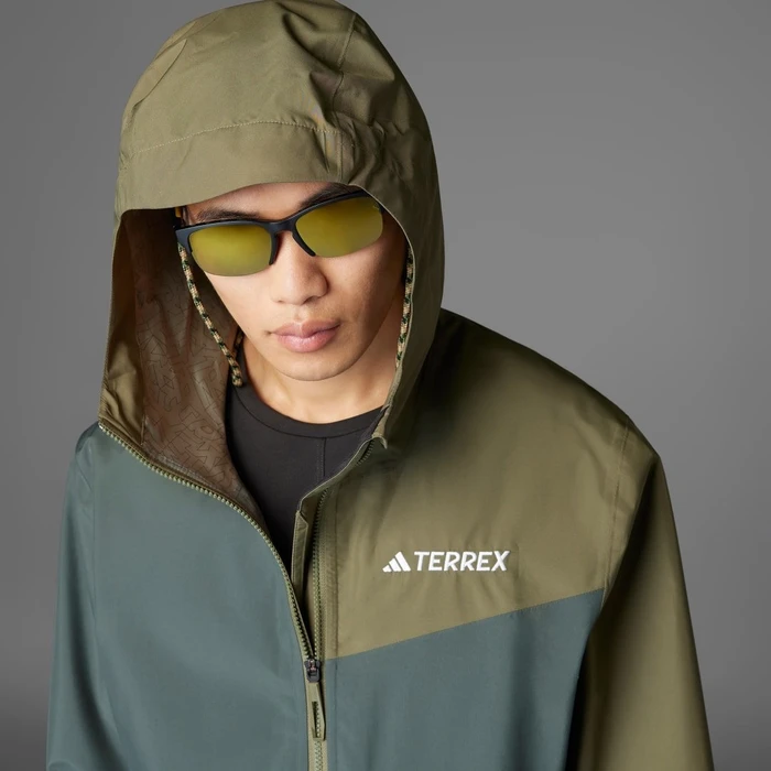 adidas Terrex Multi 2.5L Rain.RDY Funktionsjacke legend ivy/olive strata (Herren)