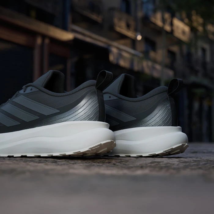 adidas Runfalcon 6 ATR core black/carbon/chalk white (Damen)