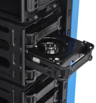 Thermaltake Chaser A31 Thunder Edition, Acrylfenster