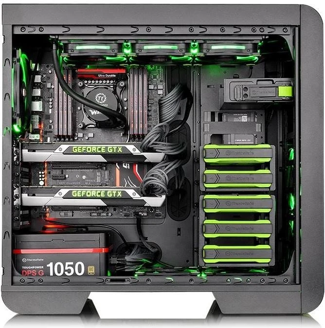 Thermaltake Core V51 Riing Edition, Acrylfenster
