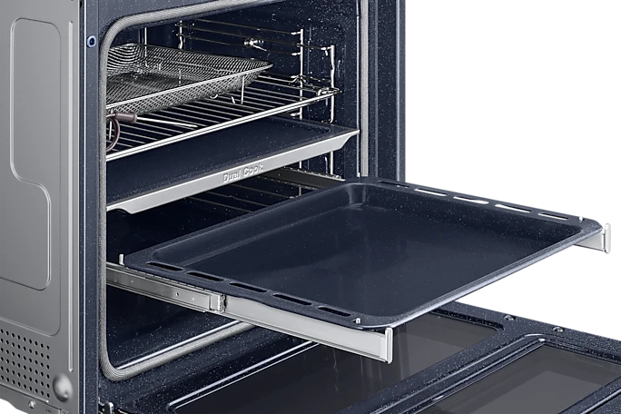 Samsung NV7B6795JAK Backofen mit Dampfunterstützung