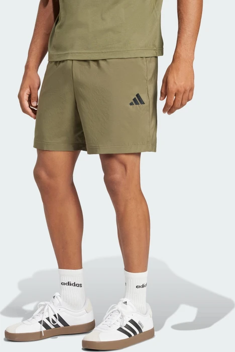 adidas Essential Small Logo Chelsea Hose kurz olive strata/black (Herren)