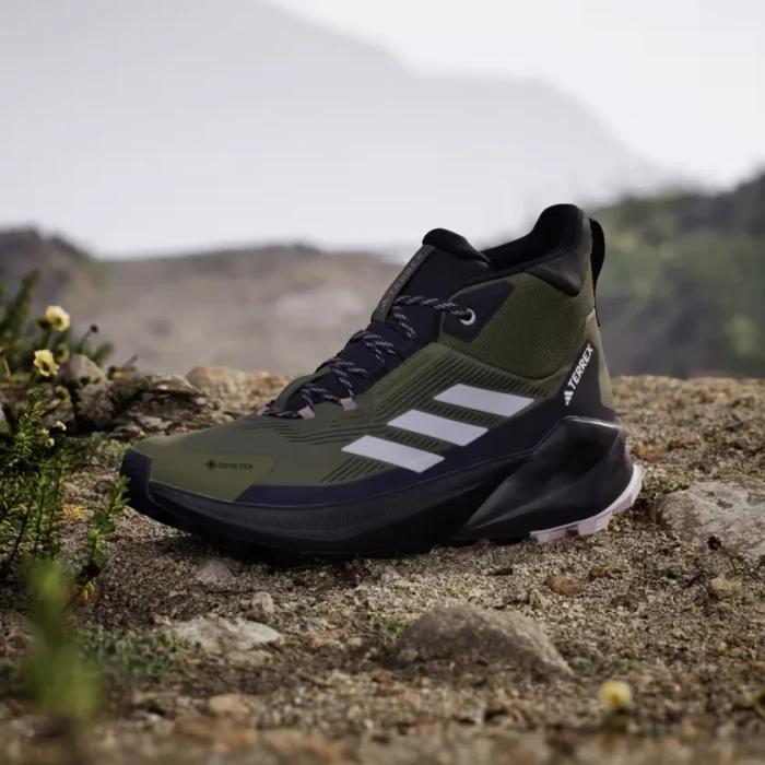 adidas Terrex Trailmaker 2.0 Mid GTX olive strata/silver dawn/aurora black (Damen)