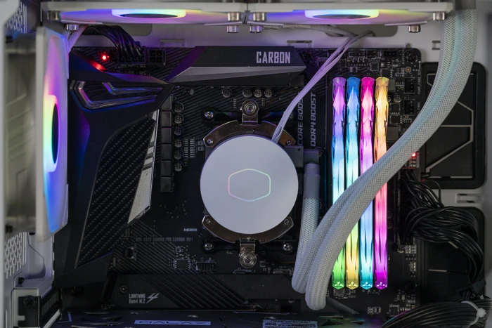 Cooler Master MasterLiquid ML240L ARGB V2 White Edition, weiß