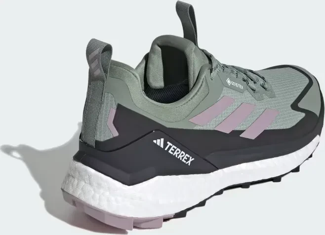 adidas Terrex Free Hiker 2.0 Low GTX silver green/preloved fig/carbon (Damen)