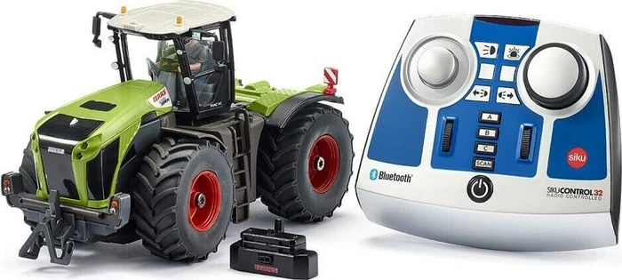 SIKU Control32 Claas Xerion 5000 TRAC VC und Bluetooth Fernsteuermodul