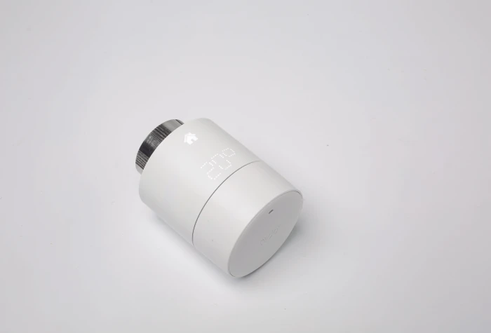 tado Smart Heizkörperthermostat Starter Kit V3+, horizontale Montage
