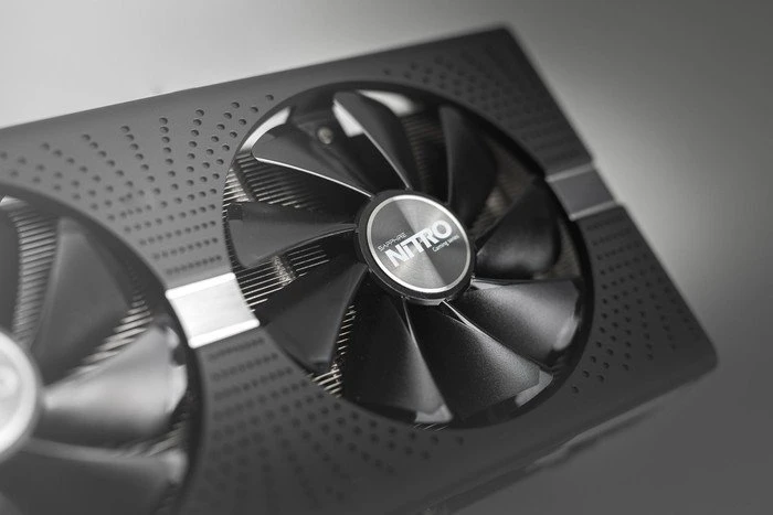 Sapphire Nitro+ Radeon RX 570 4G G5, 4GB GDDR5, DVI, 2x HDMI, 2x DP, lite retail