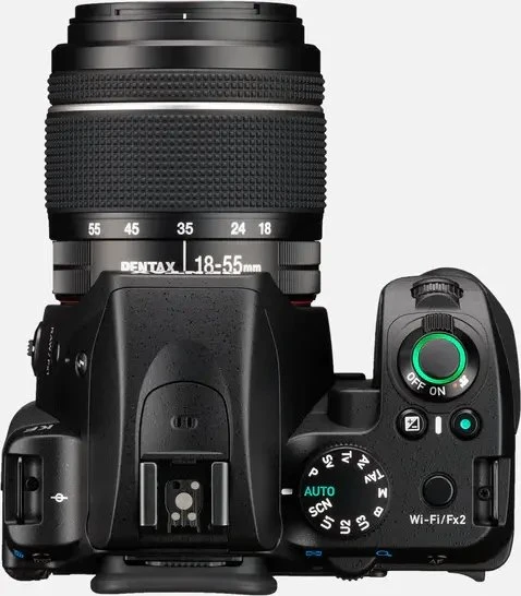Pentax KF schwarz mit Objektiv smc DA 18-55mm 3.5-5.6 AL WR