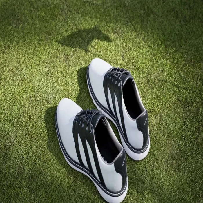 adidas MC Z-Traxion Spikeless cloud white/core black/iron metallic