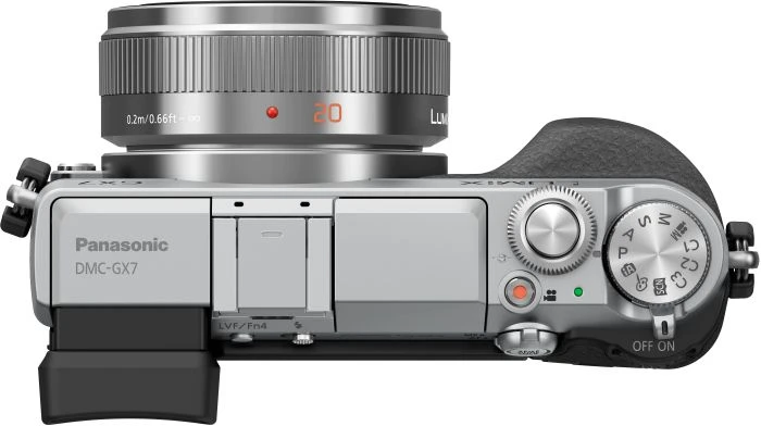 Panasonic Lumix DMC-GX7 silber mit Objektiv Lumix G 20mm 1.7 II ASPH