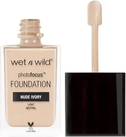 wet n wild Photo Focus Matte Foundation nude ivory, 30ml