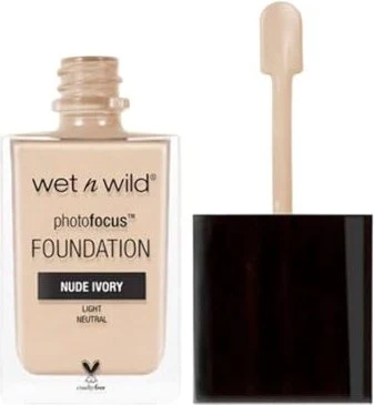 wet n wild Photo Focus Matte Foundation nude ivory, 30ml