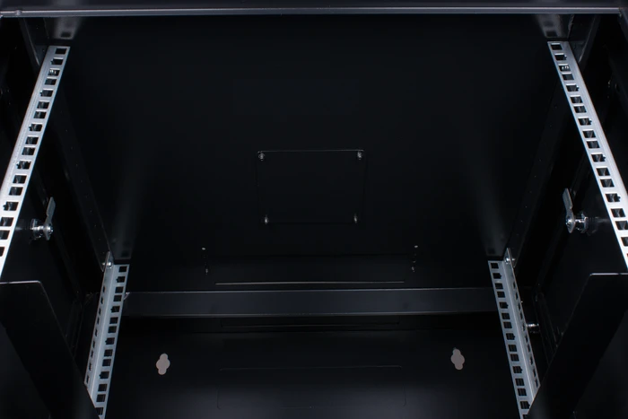 Rockstable 19" Wandschrank 12HE, Sicherheitsglastür, IP2X, schwarz, 600mm tief