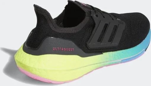 adidas Ultraboost 22 core black/carbon (Herren)