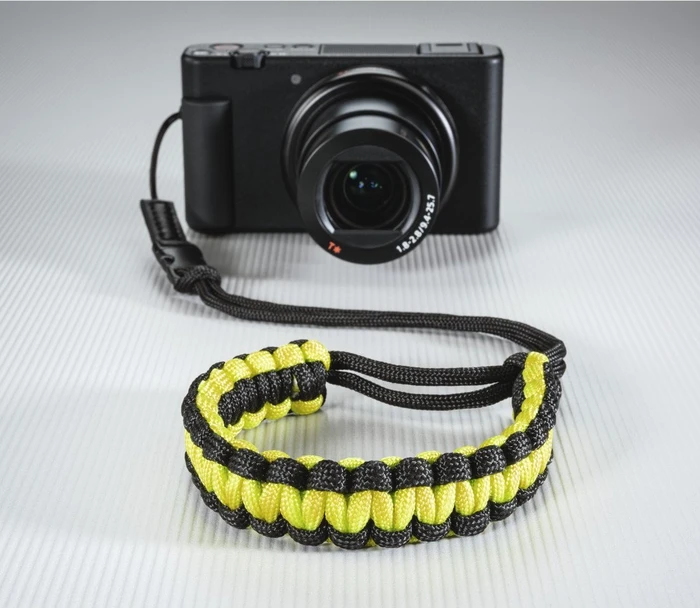 Hama Braid 20 Handschlaufe schwarz/Gelb