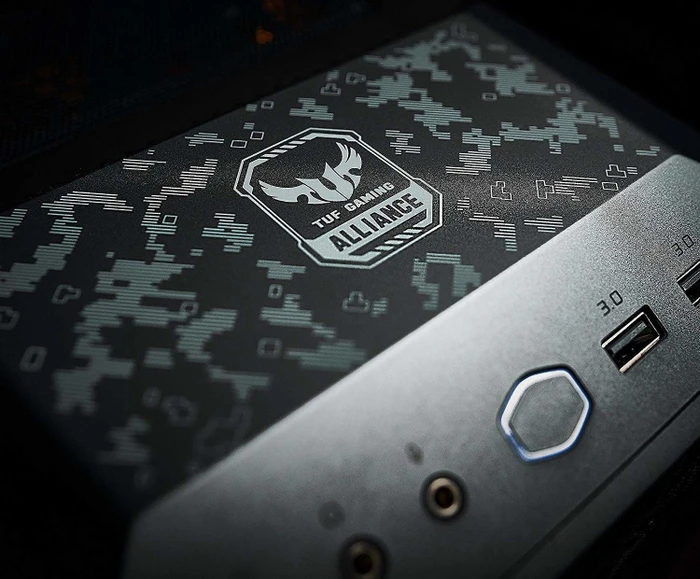 Cooler Master MasterBox MB500 TUF Gaming Edition, Glasfenster