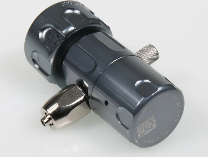 JBL PRO FLORA CO2 Regulator Basic, Präzisions-Druckminderer für Einweg und Mehrweg CO2 Druckflaschen