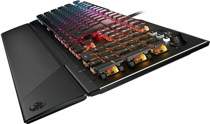 Roccat Vulcan 121 Aimo, LEDs RGB, schwarz, Titan SPEED, USB, DE