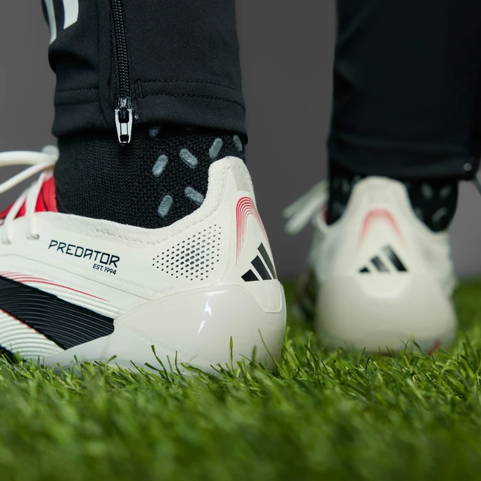 adidas Predator Elite FG off white/core black/pure ruby