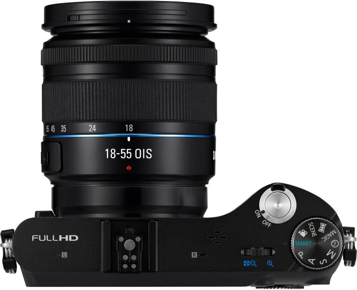 Samsung NX200 schwarz mit Objektiv NX 18-55mm 3.5-5.6 OIS II i-Function