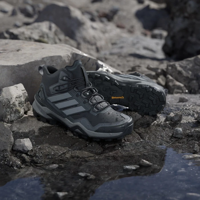 adidas Terrex Skychaser Mid GTX core black/grey two/grey six (Damen)