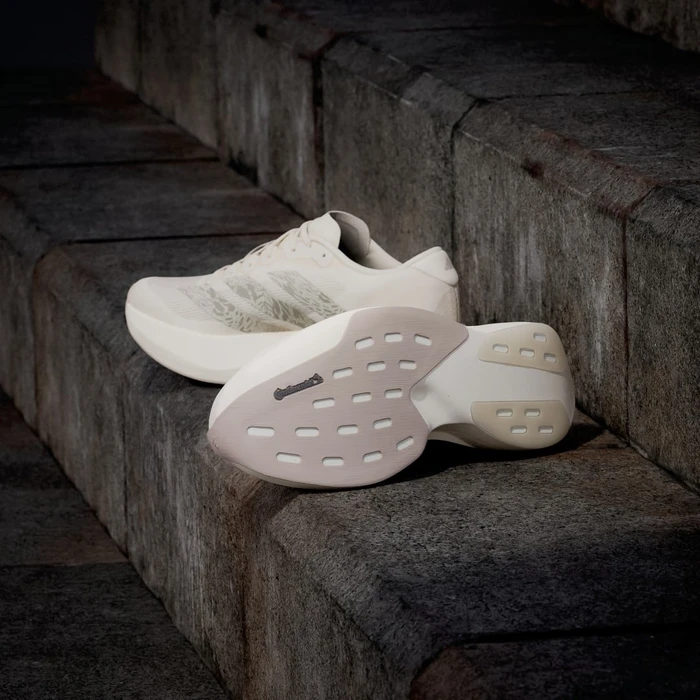 adidas Adizero Evo SL wonder white/crystal linen/wonder taupe (Damen)