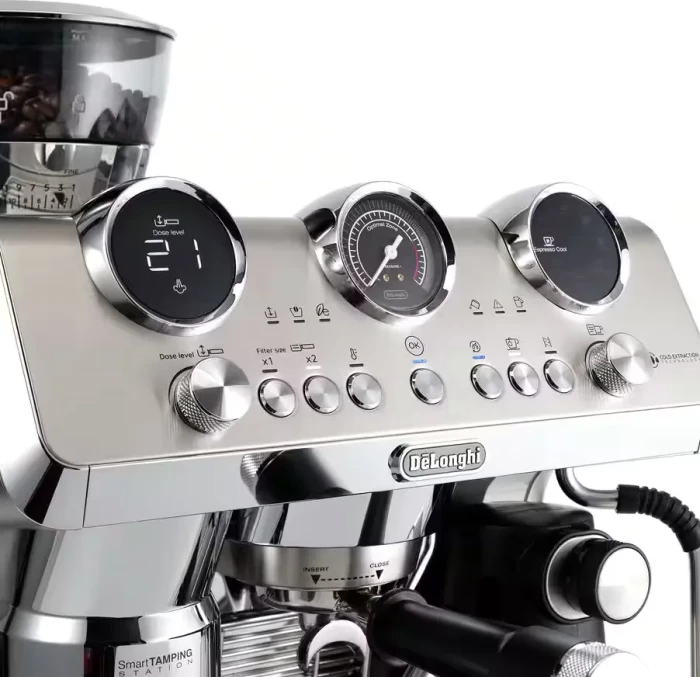 DeLonghi EC9885.M La Specialista Maestro Cold Brew