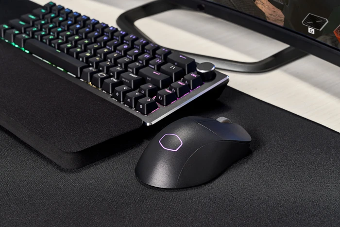 Cooler Master MasterMouse MM731, schwarz, USB/Bluetooth