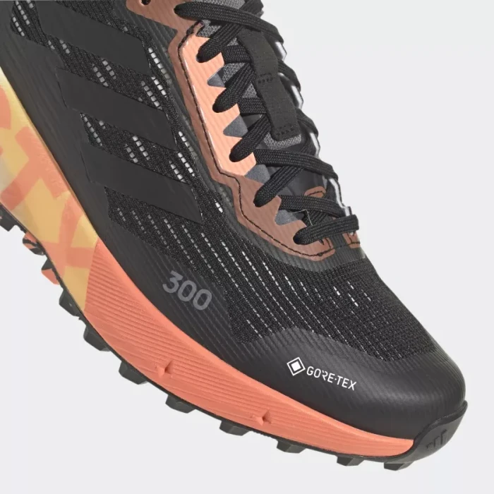 adidas Terrex Agravic Flow 2.0 GTX core black/coral fusion (Damen)