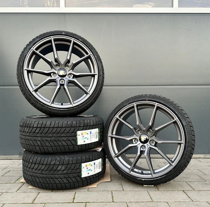 FF Wheels FF03 8.5x19 5/112 ET35 (verschiedene Farben)