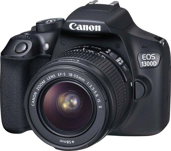 Canon EOS 1300D schwarz mit Objektiv EF-S 18-55mm 3.5-5.6 IS II